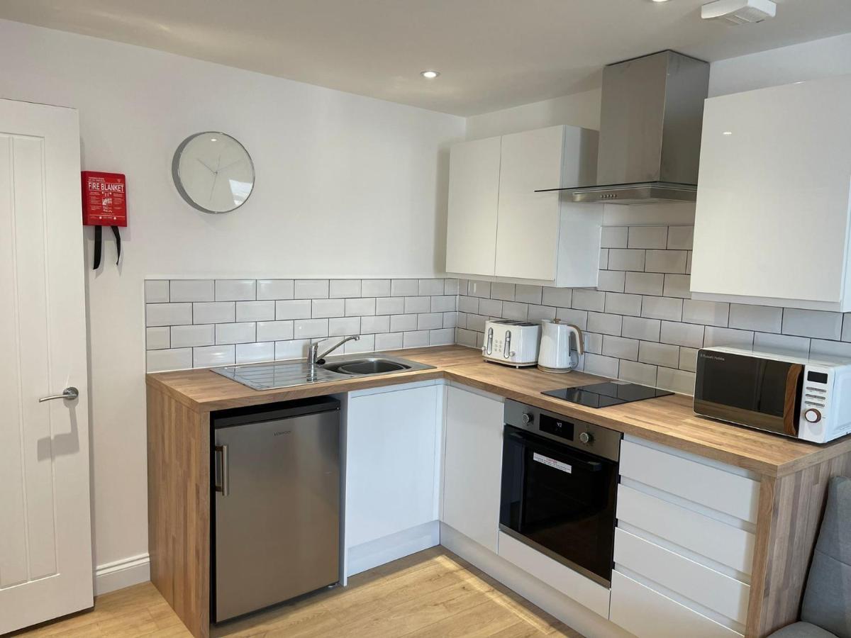 Brand New Montrouge Apartments - Perfect Location!! Портцмаус Экстерьер фото