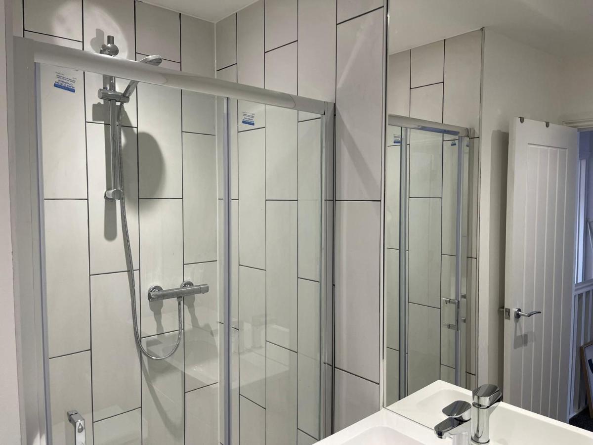 Brand New Montrouge Apartments - Perfect Location!! Портцмаус Экстерьер фото