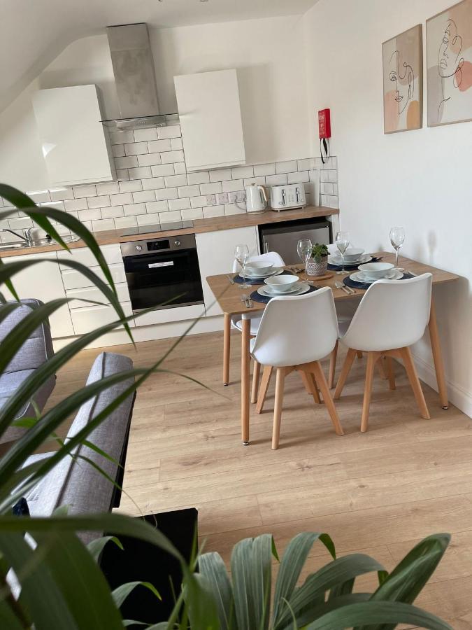 Brand New Montrouge Apartments - Perfect Location!! Портцмаус Экстерьер фото